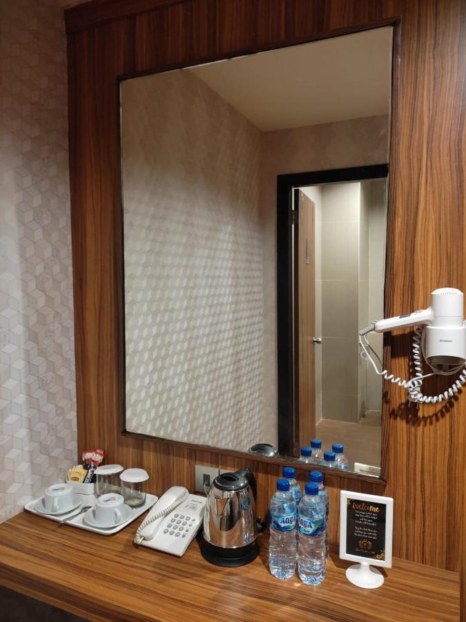 Grand Venetian Hotel Metro ภายนอก รูปภาพ